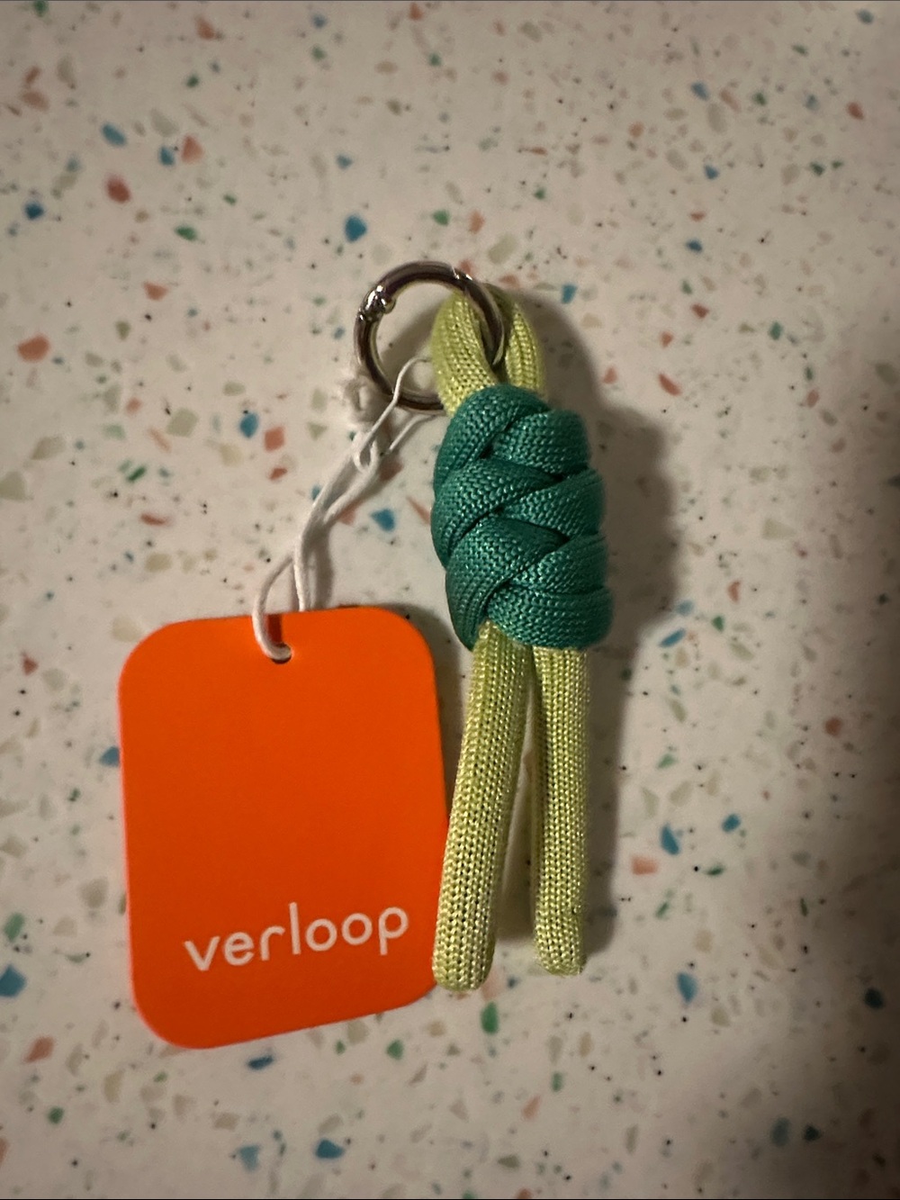 Verloop Colorblock Knot Keychain - Picture 3 of 3